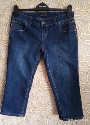 Отличные стрейчевые  джинсовые бриджи seductions/размер s/m