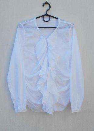 Легкая белая хлопковая блузка с длинным рукавом