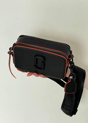 Чорна сумка клатч marc jacobs logo black orange line snapshot ...