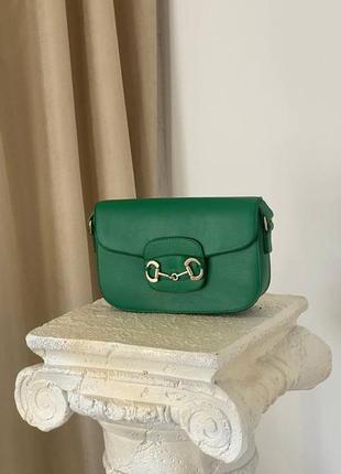 Женская зеленая маленькая сумочка