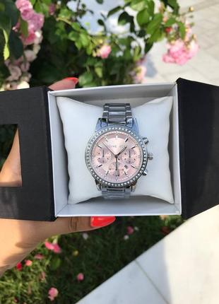 Женские часы, времена michael kors