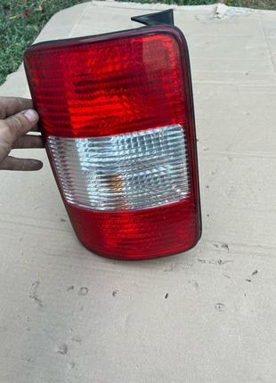 2K0945111A VAG Б/У Ліхтар задній L VW Caddy 2004-2015