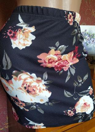 Мини юбка с цветочным принтом от shein