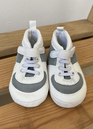 Детские кроссовки пинетки первой обуви для малышей