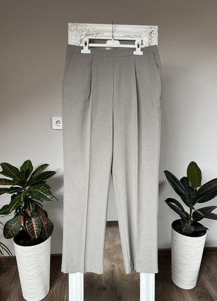 Легкие женские брюки со стрелками стильные брюки на резинке ле...