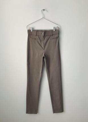 Оливково-бежевые брюки с высокой талией primark зауженные штан...