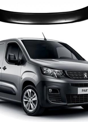 Дефлектор капота мухобойка на Citroen Berlingo/Peugeot Partner...