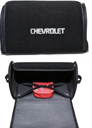 Сумка-органайзер у багажник автомобіля Chevrolet.