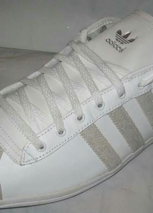 Стильні кросівки adidas originals plimsalao white.