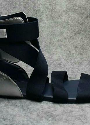 Нові жіночі босоніжки сандалі гладіатори adidas mesoa