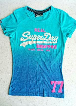 Фирменная женская футболка superdry