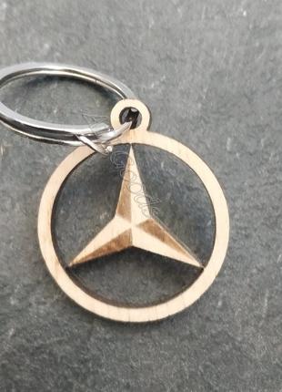 Брелок для ключів дерев’яного Mercedes