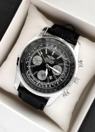 Чоловічий кварцовий наручний годинник сріблястого кольору з чо...