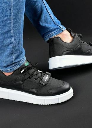 Lacoste street style black-white