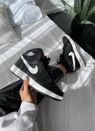 Кроссовки nike air jordan 1 retro “black / white swoosh”