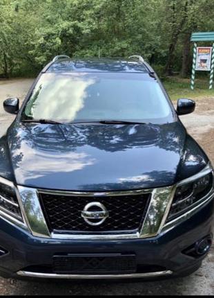Nissan Pathfinder 2014