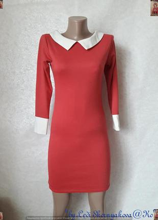 Красное базовое офисное трикотажное мини платье с белым воротн...