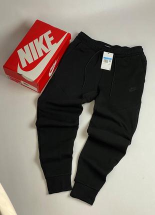 Штаны nike tech fleece