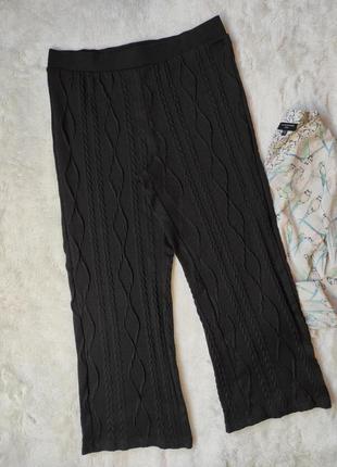 Черные плотные вязаные штаны с узором  широкие прямые трикотаж...