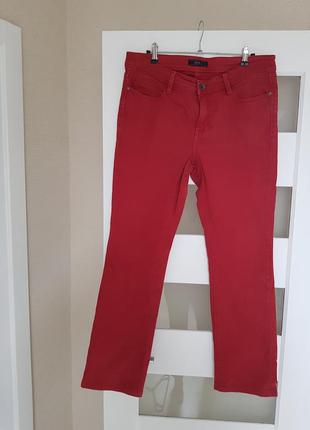 Стильные хлопковые красные брюки mac
