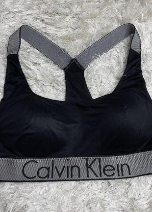 Топ calvin klein