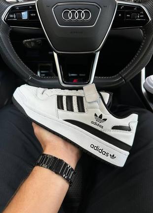 Мужские кроссовки adidas forum 84 low white black (36-45р)