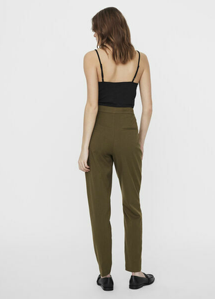 Жіночі темно-оливкові штани з високою талією vero moda нові хакі