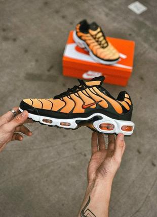 Кроссовки nike air max plus tn orange tiger