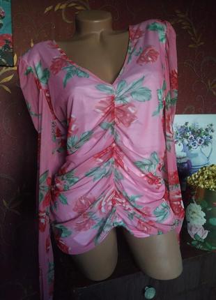 Розовая блуза сетка с цветочным принтом от in the style