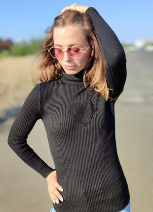 Базовый осенний черный свитер 42-46 размер