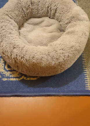 Спальне місце для котика, або маленької собачки