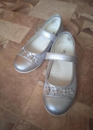Праздничные туфельки серебристые для девочки туфли легкие на п...