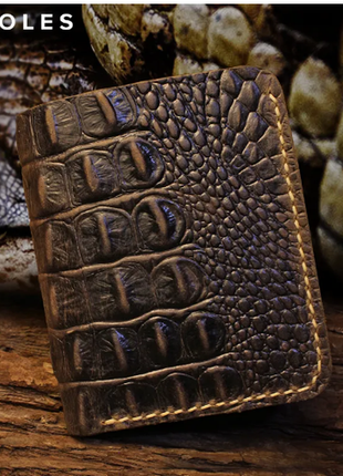 Мужской кошелек из натуральной кожи с крокодиловым узором