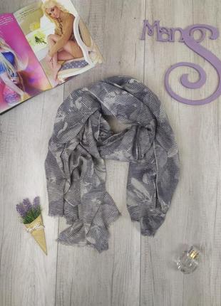 Палатин becksöndergaard серый шарф полосатый с цветочным принтом