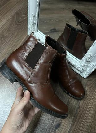 Шикарные коричневые челси с резинками 39р итальянские ботинки ...