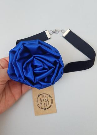 Чокер роза цветок на шею роза синяя, диаметр 7-8 см