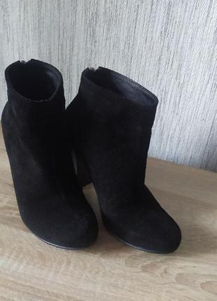 Женские замшевые сапоги ботинки черные размер 37, каблук 9см