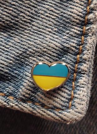 Значок "украина в сердце" (мини,никель)