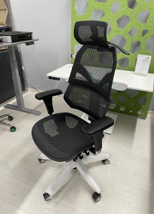 Компьютерное кресло Streamer SL-A77: управление на сидении, 12...