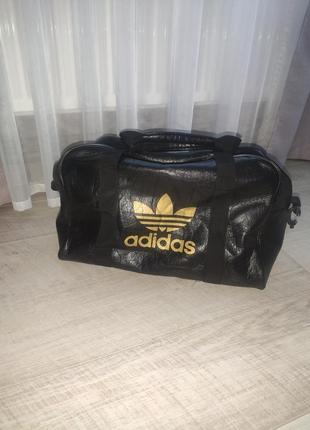 Дорожная спортивная сумка adidas