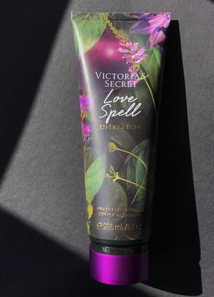 Парфюмированный лосьон для тела victoria’s secret love spell u...