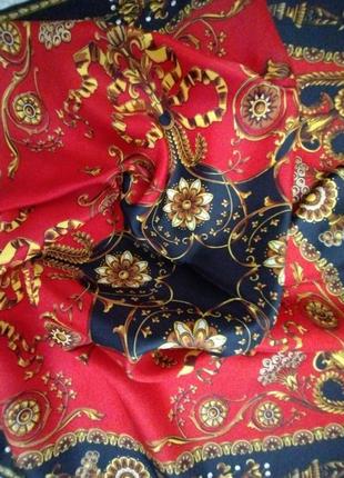 Яркая шелковый платок, япония