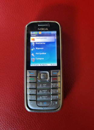 Мобильный телефон Nokia 6233
