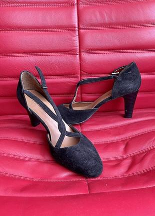 Ann weyburn черные замшевые туфли сандали босоножки кожа каблук