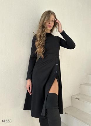 Сукня довжини міді з трикотажу