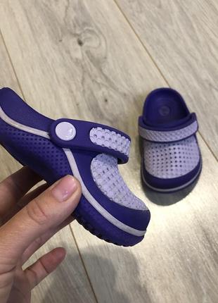 Тапочки тапочки сабо кроксы crocs (оригинал) р. с 4-5 (21-22)