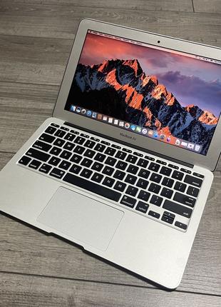Apple MacBook Air A1465,  11,6", 4Gb, 128Gb SSD