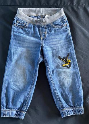 Легкие тонкие джинсы h&m на малыша 92 см-98 см