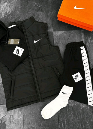 Компллект Nike/Adidas
4в1: Жилетка + Худі + Штани + Кепка + Носки
