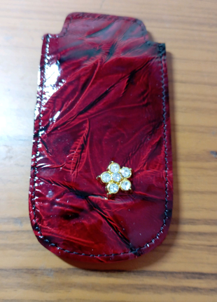 Карман для телефона красный с цветком на  Nokia 6300